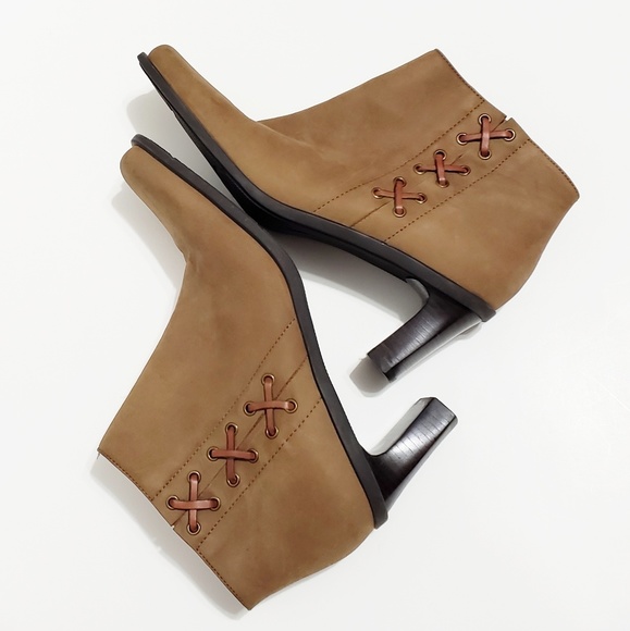 Etienne Aigner Leather Booties "Saddle" * - Picture 1 of 8